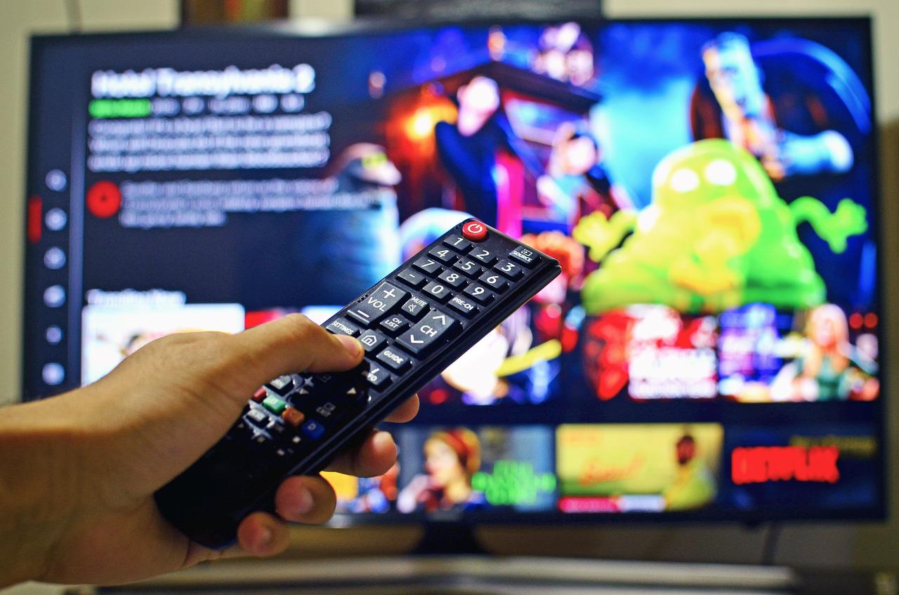 Como atualizar o software da TV Philco e manter um bom funcionamento do aparelho?